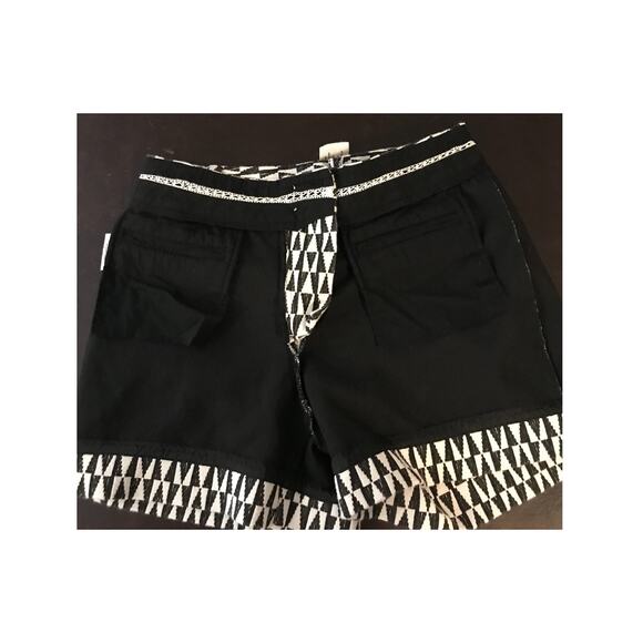 Anthropologie Cartonnier Neda Black/White Geometric Print Shorts - Size 6 - Picture 12 of 12